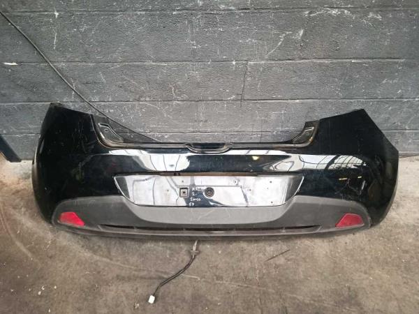 PARE CHOC ARRIERE MAZDA - Vue 1